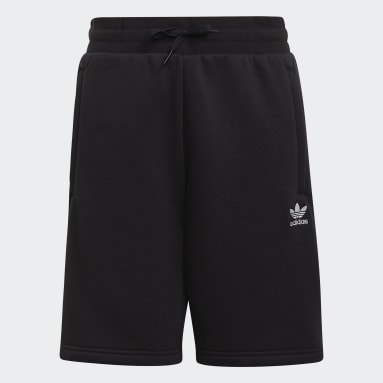 #72 | Adicolor Shorts
Youth Originals
2 colors